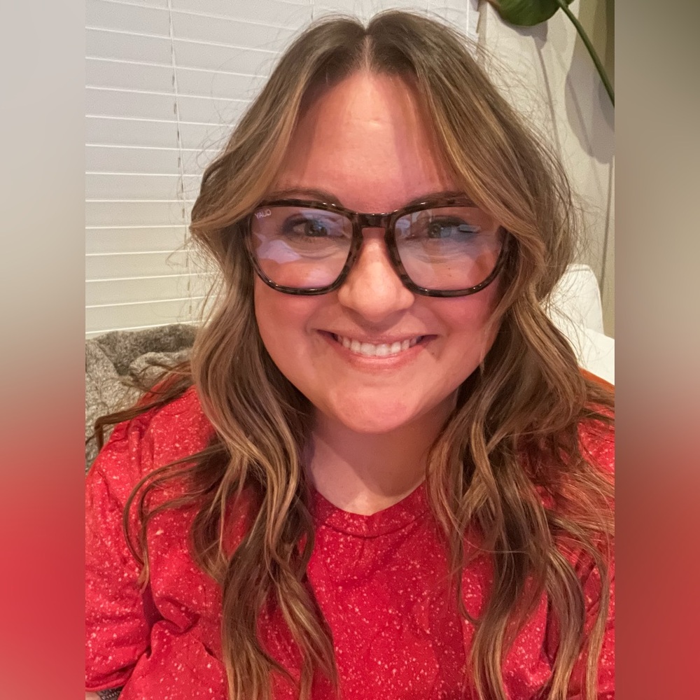 Meet your Posher, Krystina